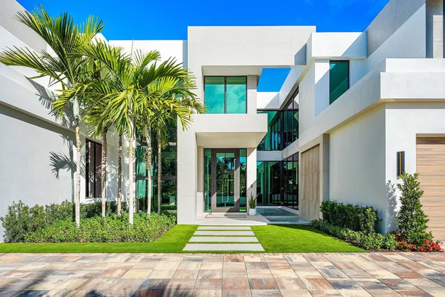 Royal Palm Yacht and Country Club Residence photo 7