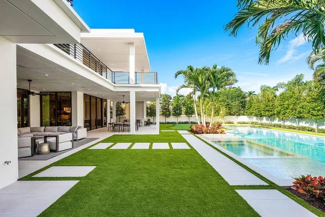 Royal Palm Yacht and Country Club Residence photo 32