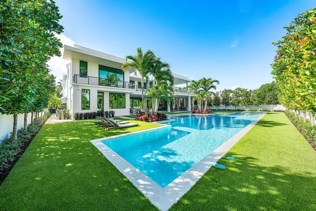 Royal Palm Yacht and Country Club Residence photo 35