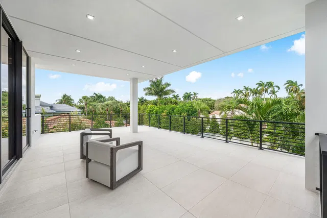 Royal Palm Yacht and Country Club Residence photo 60