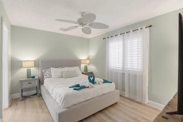 Residence photo 24