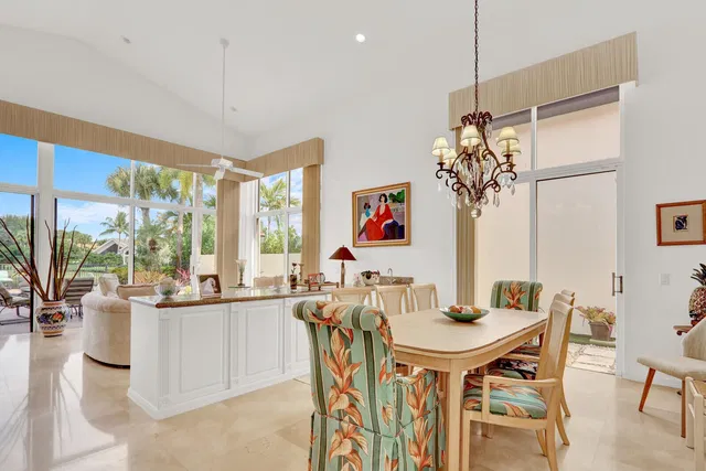 Frenchman's Creek Residence photo 13