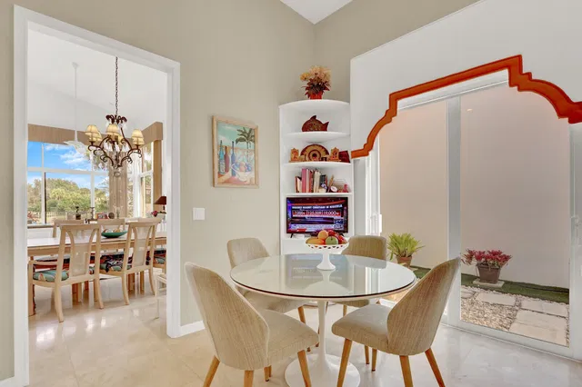 Frenchman's Creek Residence photo 15