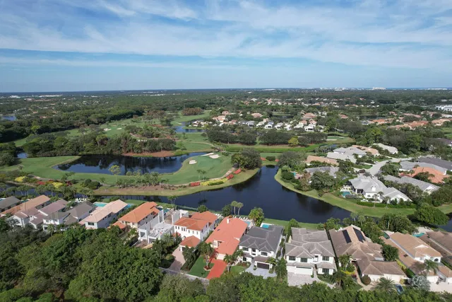 Frenchman's Creek Residence photo 37
