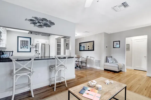 SoSo West Palm Beach Residence photo 8
