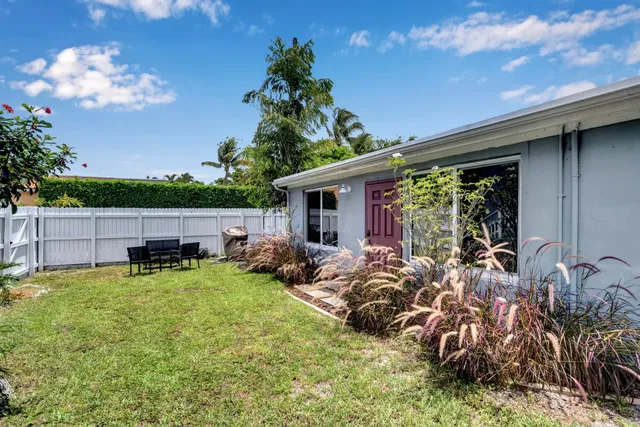 SoSo West Palm Beach Residence photo 22