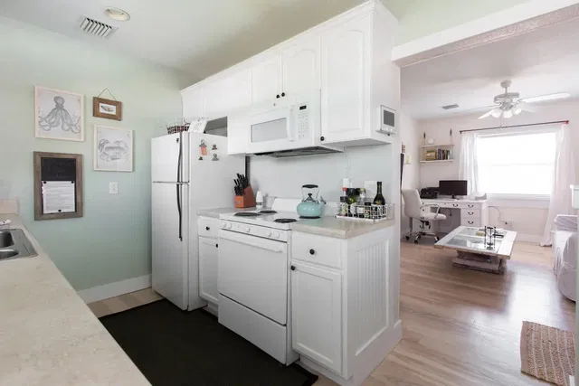 SoSo West Palm Beach Residence photo 31