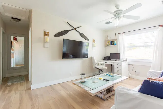 SoSo West Palm Beach Residence photo 38