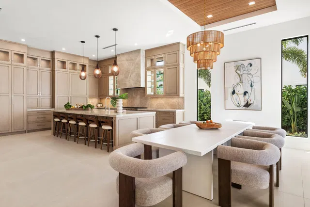 SoSo West Palm Beach Residence photo 4