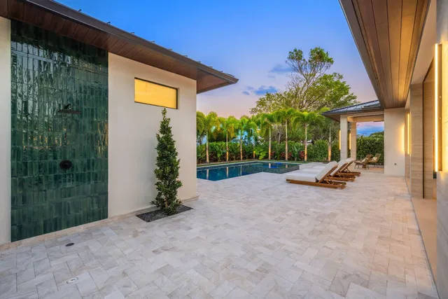 SoSo West Palm Beach Residence photo 31