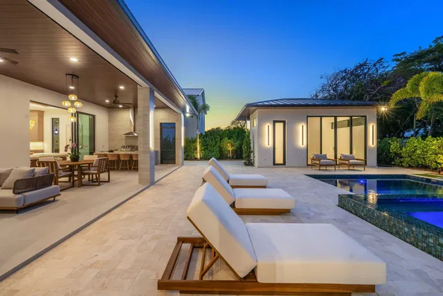 SoSo West Palm Beach Residence photo 35