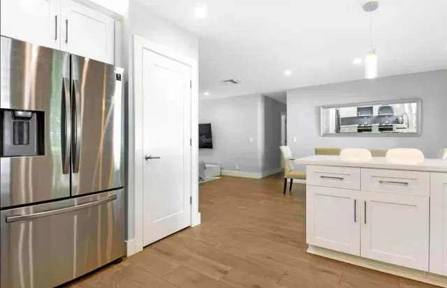 Residence photo 5