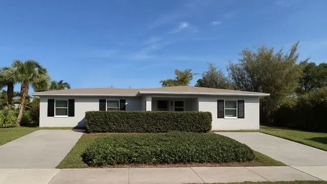 Village of North Palm Beach Unit 526 photo 8