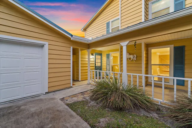  Residence photo 9