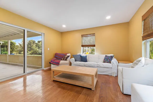  Residence photo 27
