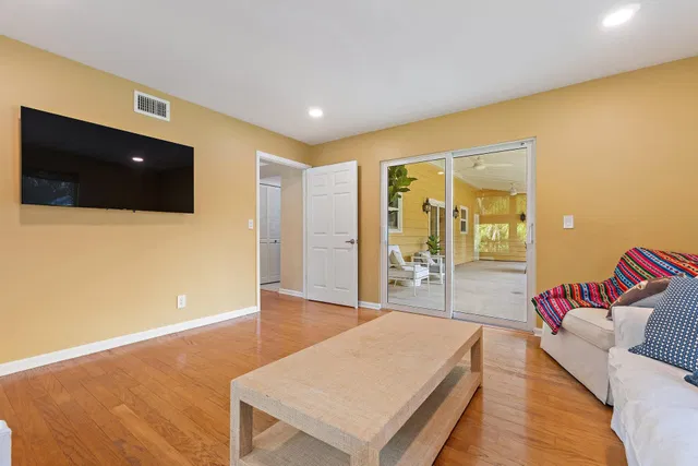  Residence photo 28