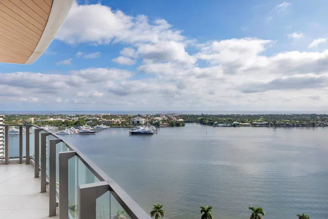 Forte on Flagler Unit 1502 photo 30