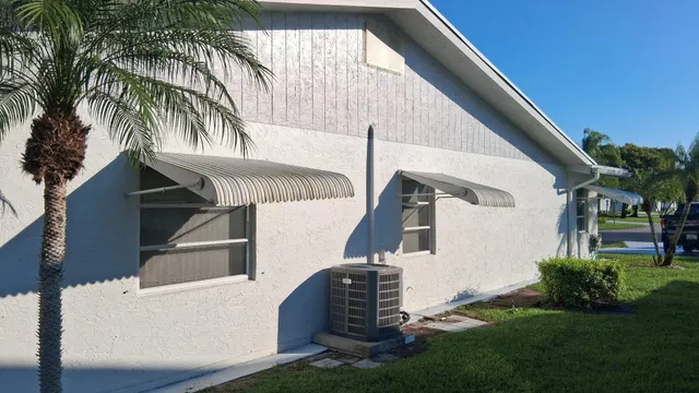 Residence photo 2