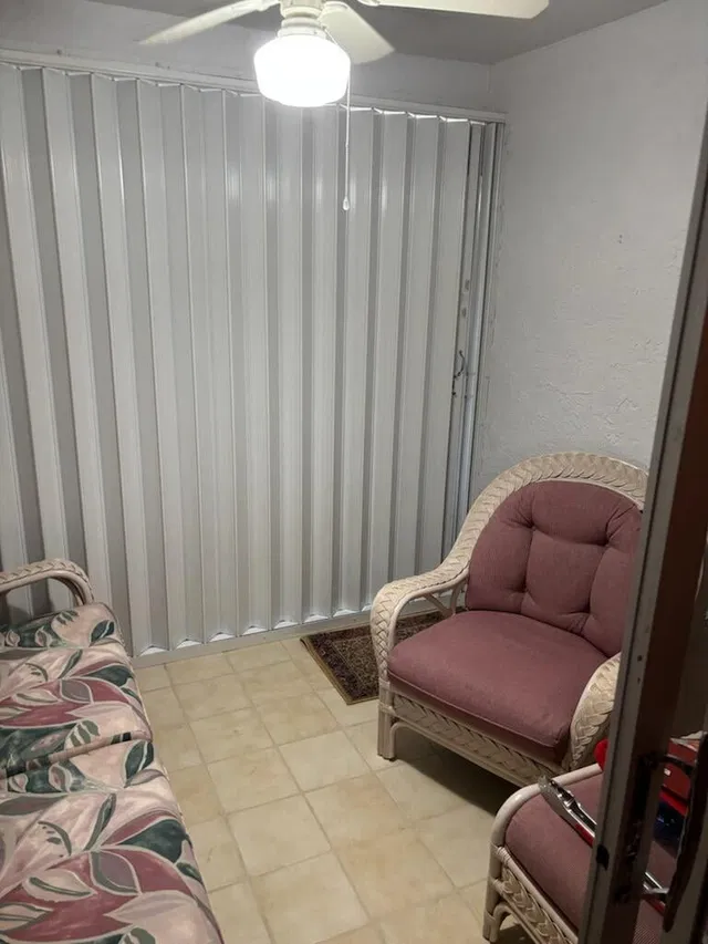 Residence photo 10