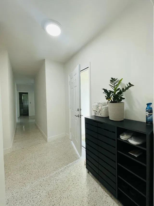 Residence photo 14