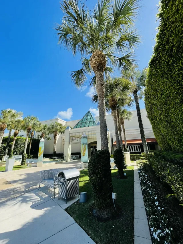 Residence photo 61