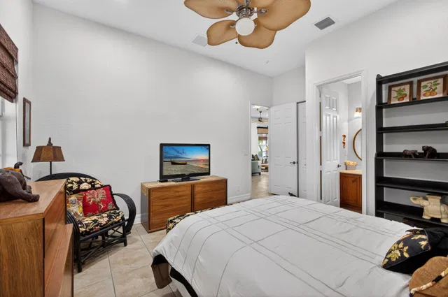 Canterbury Place Residence photo 26