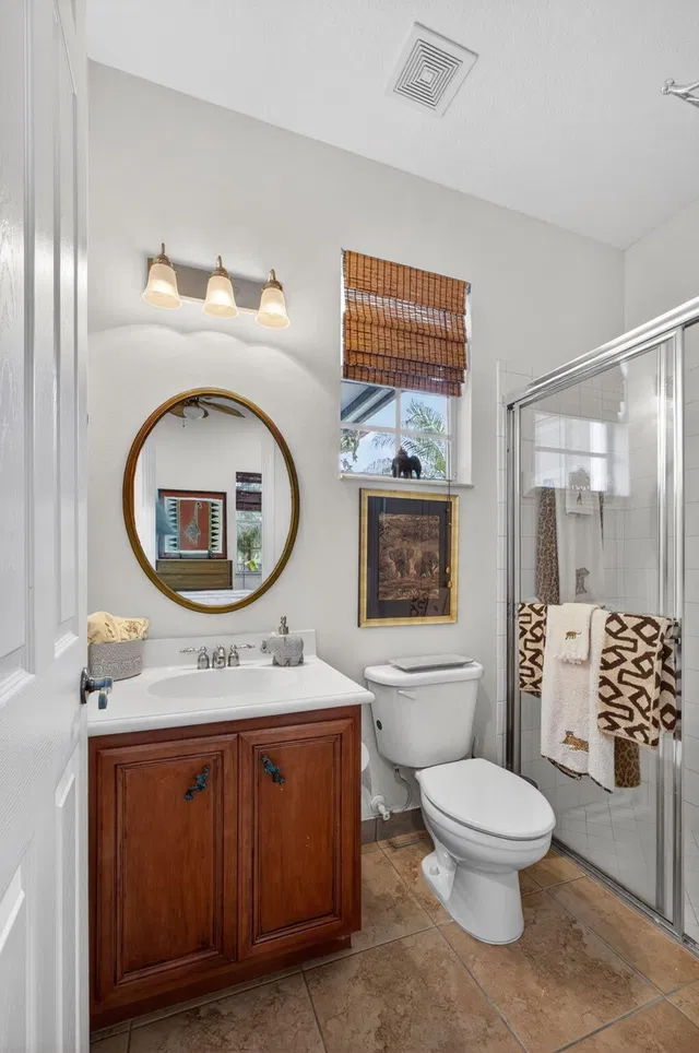 Canterbury Place Residence photo 29