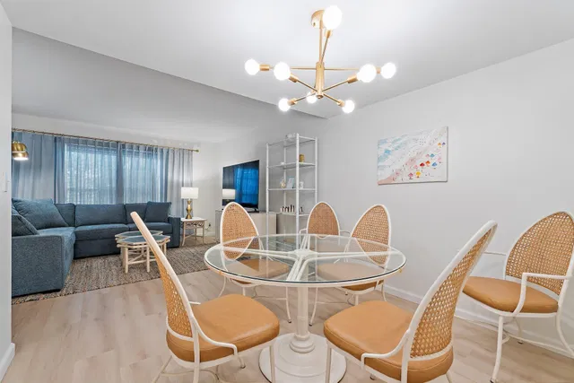 Residence photo 5