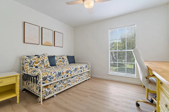 Residence photo 21