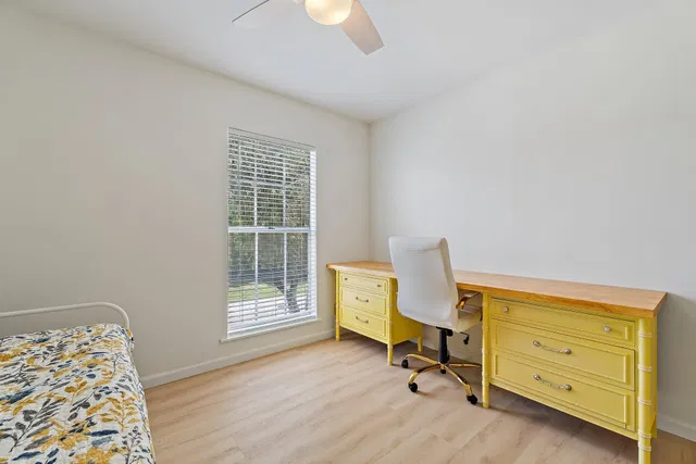 Residence photo 22