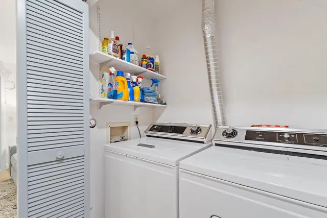 Residence photo 26
