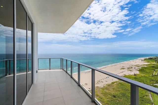 Amrit Ocean Resort & Residences Unit H1804 photo 14