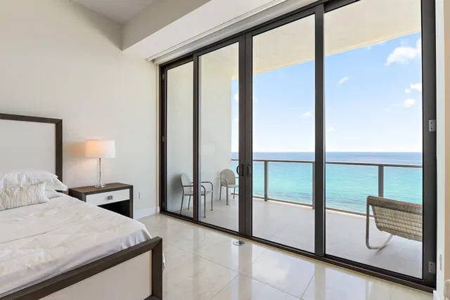 Amrit Ocean Resort & Residences Unit H1804 photo 17