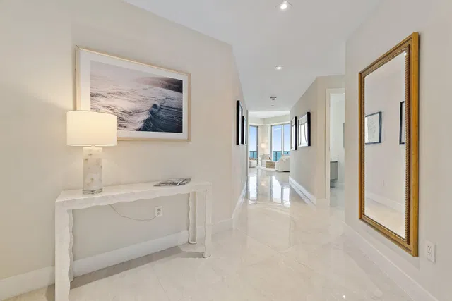 Amrit Ocean Resort & Residences Unit H1804 photo 21