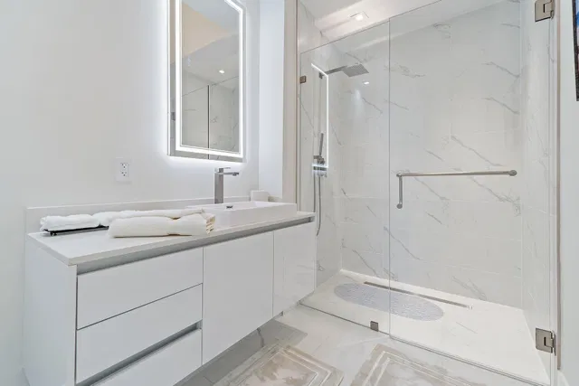 Amrit Ocean Resort & Residences Unit H1804 photo 26