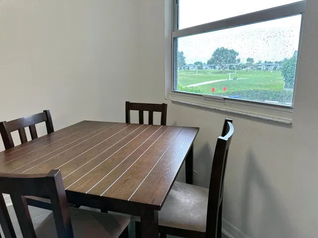 Residence photo 9