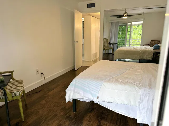 Residence photo 26