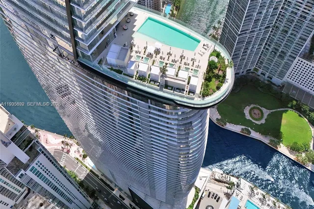 Aston Martin Residences 3704C