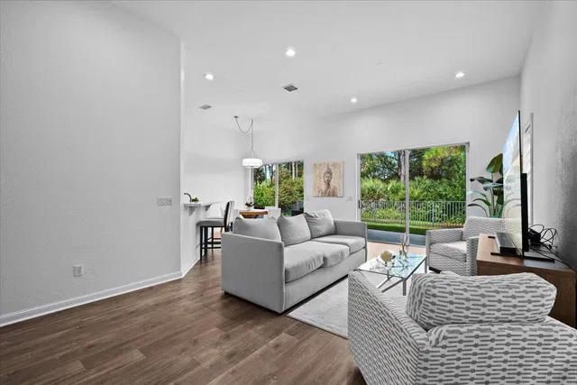 Evergrene Palm Beach Gardens Residence photo 9