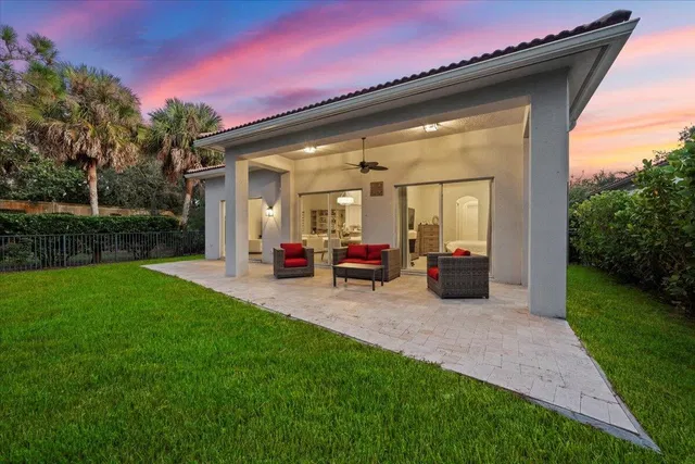 Evergrene Palm Beach Gardens Residence photo 29