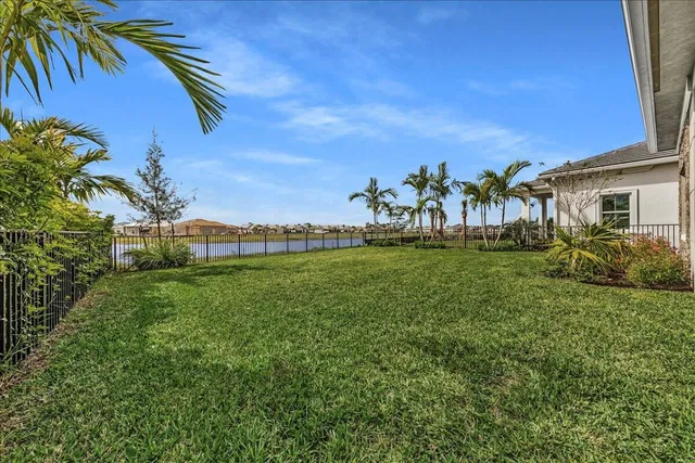 Avenir Residence photo 62