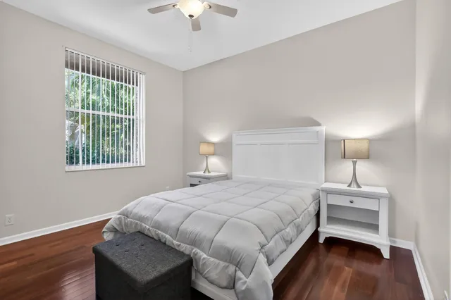 Residence photo 35