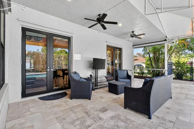 Residence photo 47