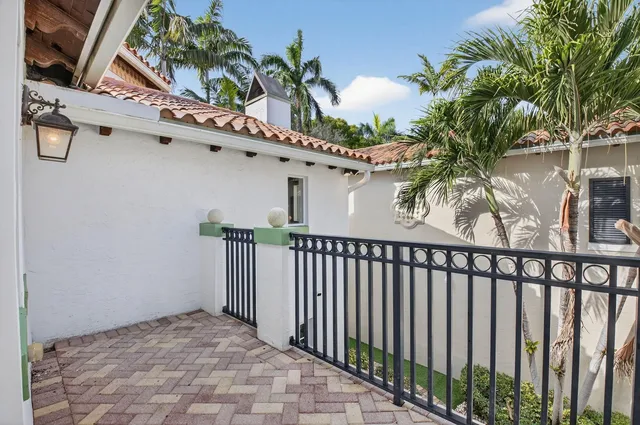 Palm Trail Delray Beach Residence photo 37