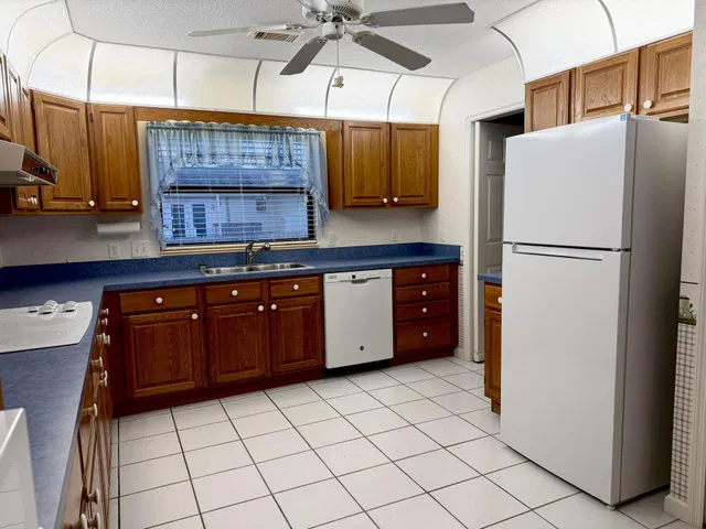 Residence photo 14