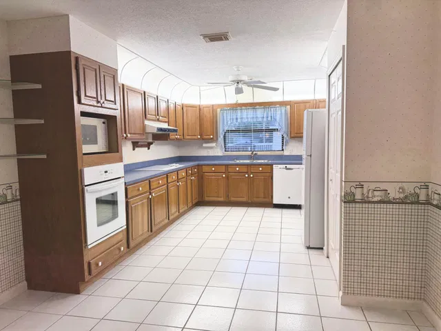 Residence photo 15