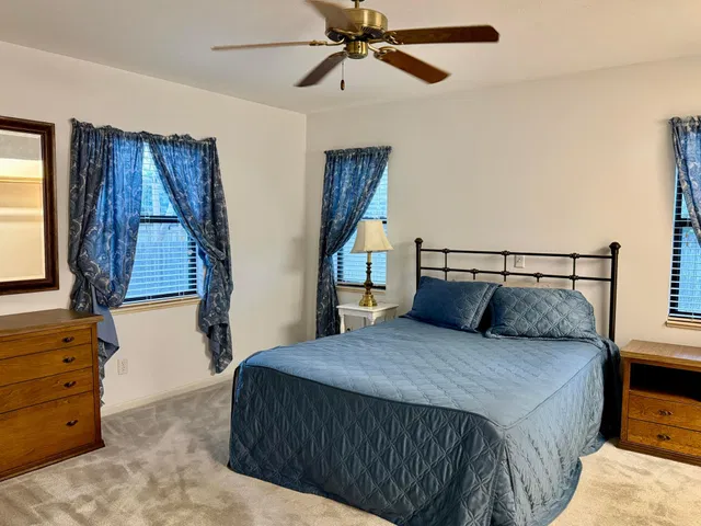 Residence photo 18