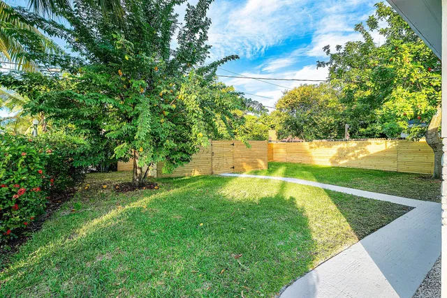 Old Northwood Residence photo 36