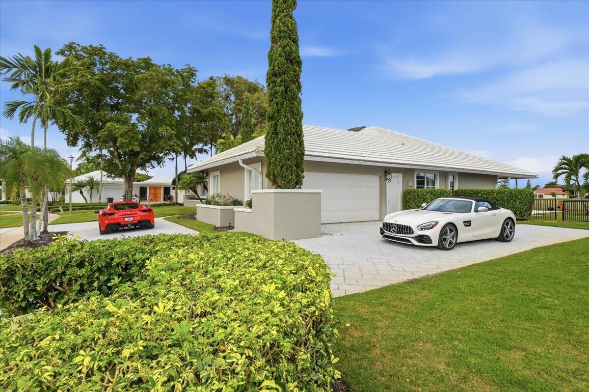 Residence photo 4