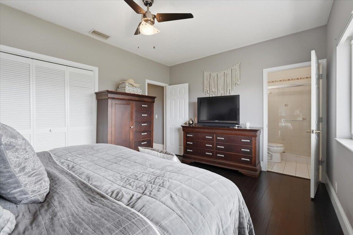 Residence photo 30